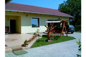 Ungheria Privát Debrecen, Esterno